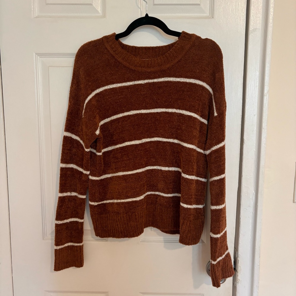 Super soft orange striped sweater perfect for fall!